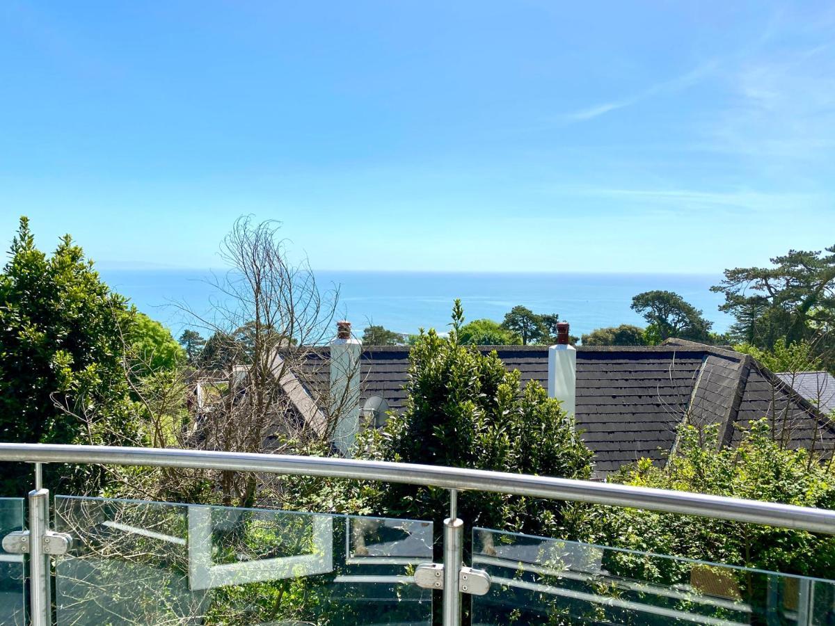 One Of The Best Properties In Lyme! Breathtaking Views Across The Whole Bay. 3 Stories With 2 Tier Veranda Around The Property. Sleeps 6 Lyme Regis Extérieur photo