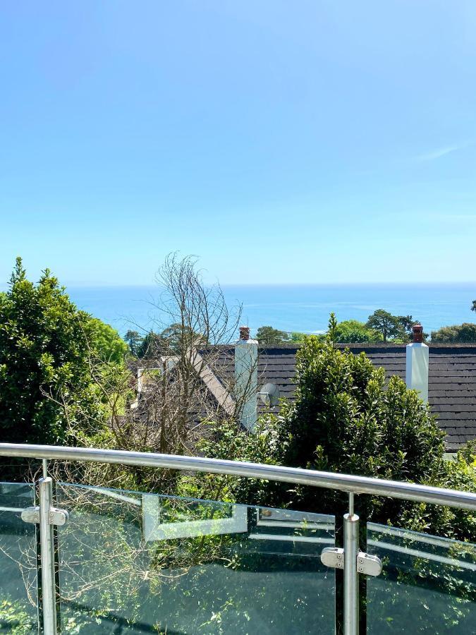 One Of The Best Properties In Lyme! Breathtaking Views Across The Whole Bay. 3 Stories With 2 Tier Veranda Around The Property. Sleeps 6 Lyme Regis Extérieur photo